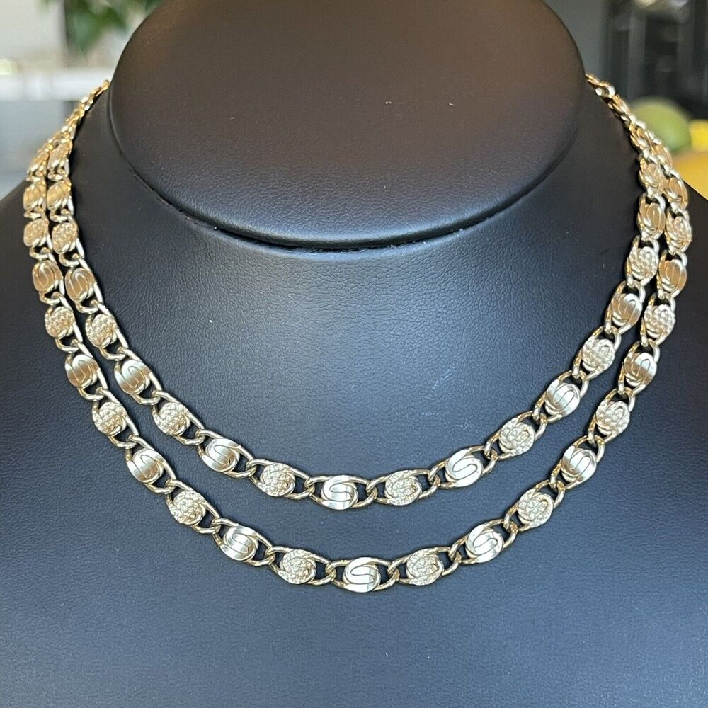 Vintage Necklace AVON 1970s Chic & Stylish Snail Link Chain Goldtone Jewelry 30”